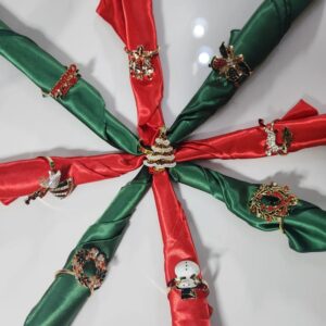 4pcs/6pcs Random Design Alloy Gold Plated Christmas Napkin Holders